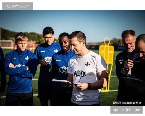 保级生死战前瞻：达姆施塔特与波鸿的直接对话